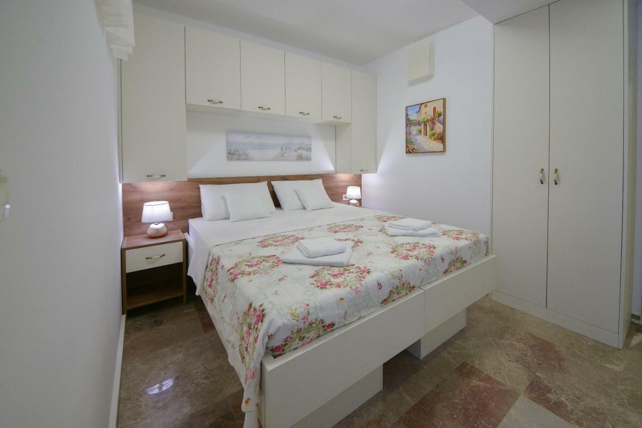Brand New Apartments Sveti Stefan Exteriér fotografie